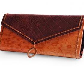 RWOODB Wood On Wood Clutch